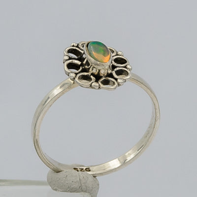 Sterling silver ring with a Ethiopian opal