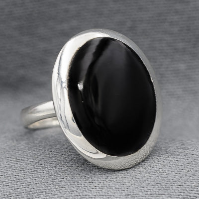 Sterling silver mother of pearl ring