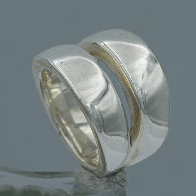Modern Sterling Silver Double Band Ring - Sleek & Stylish Design