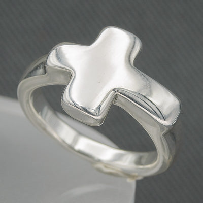 Sterling silver cross ring