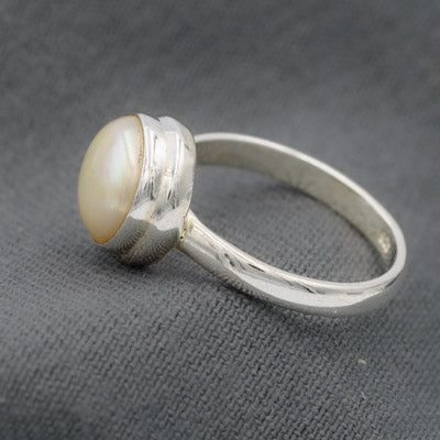 Sterling Silver Button Pearl ring