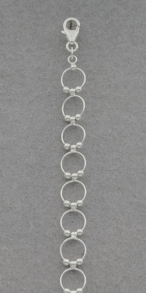 Sterling Silver Circle Bracelet with Ball Details 19.5cm