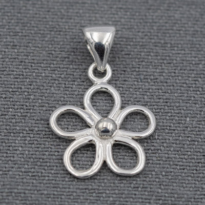 Sterling Silver Open Daisy Pendant , Nature inspired - Silvertree Jewelry #