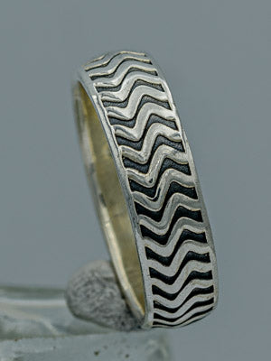 Sterling Silver Oxidized Zig Zag Ring 7mm Band