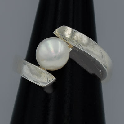 Sterling Silver Pearl Open Band Ring Modern