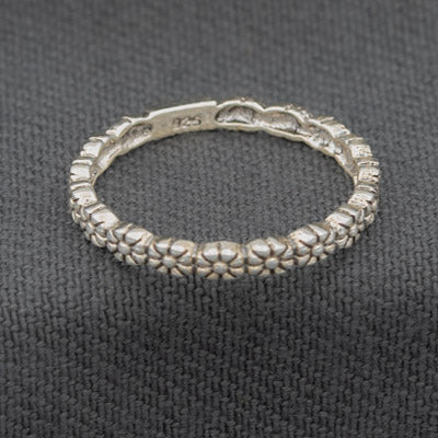 Sterling Silver Petite Daisy Ring 2mm Floral Band