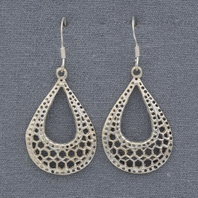 Sterling silver pear shaped earring - Silvertree Jewelry #