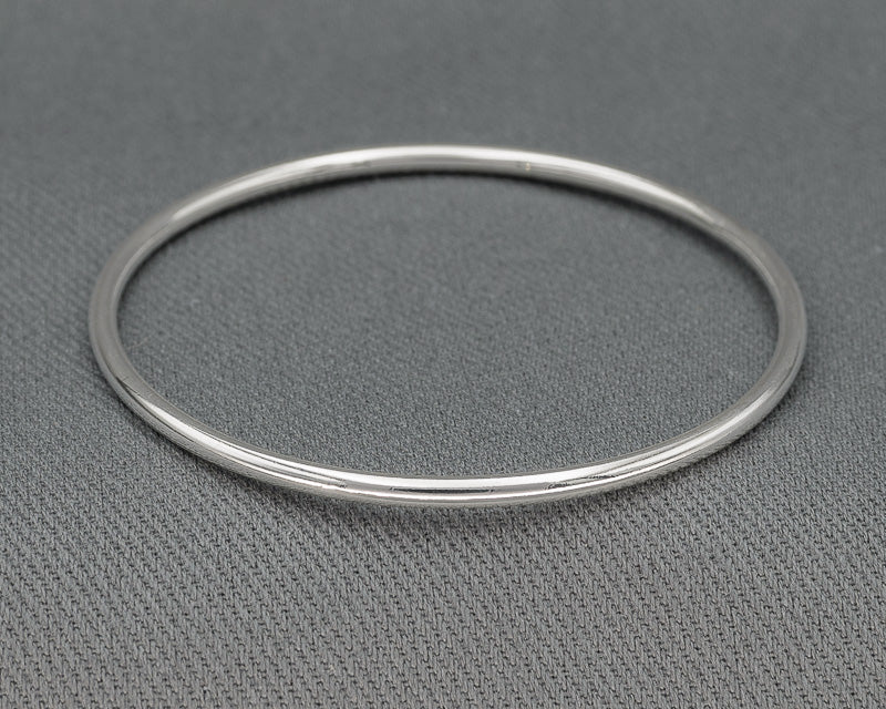 2.5mm Round Sterling Silver Bangle 58mm Classic Design