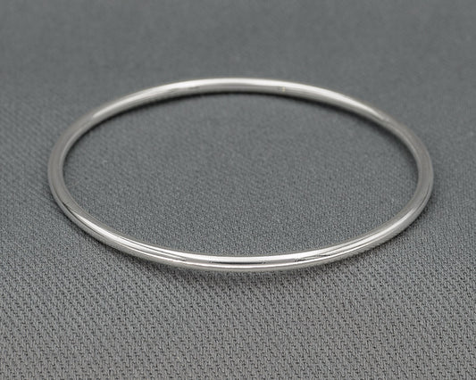 2.5mm Round Sterling Silver Bangle 58mm Classic Design