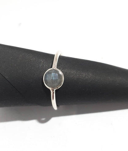 Labradorite ring