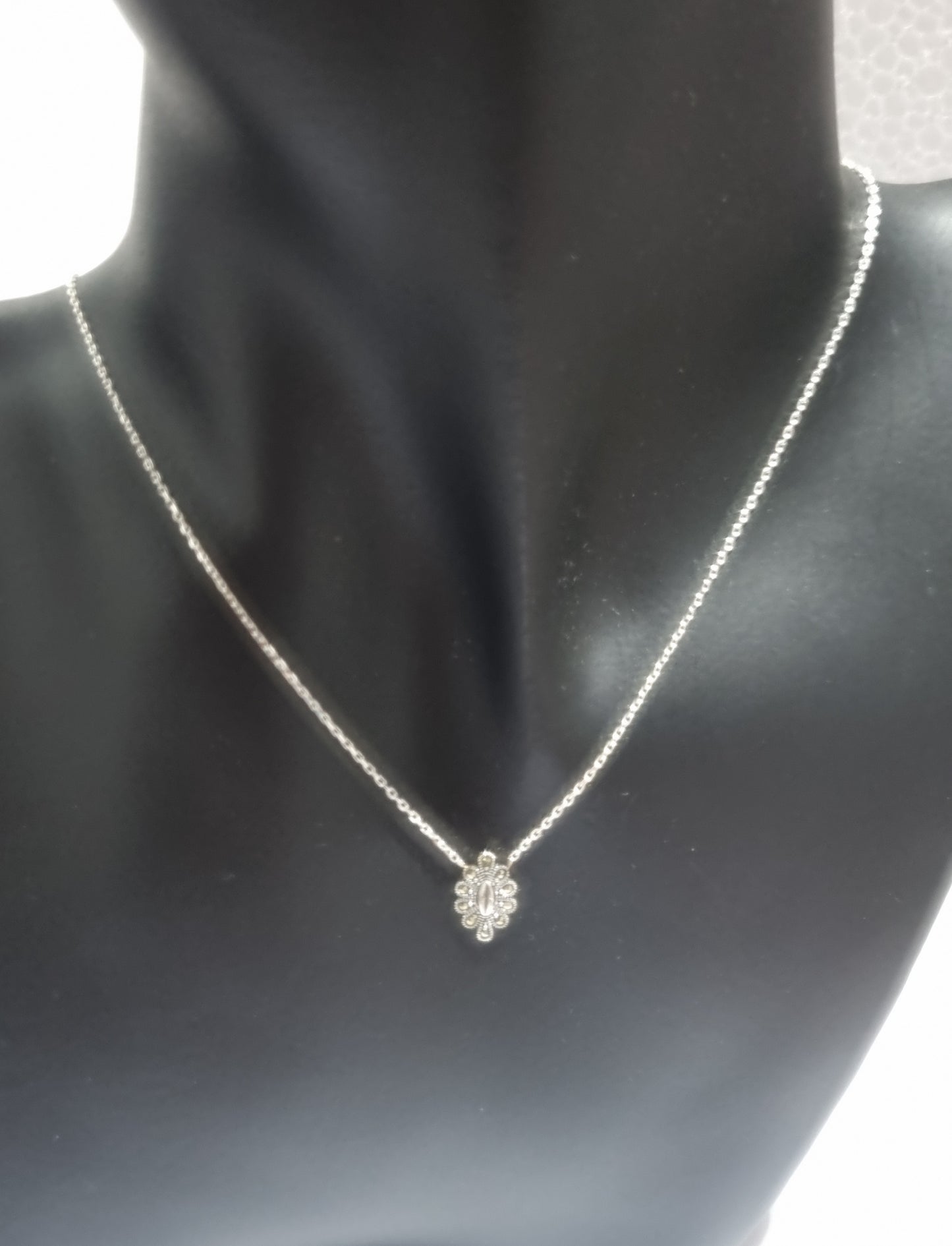 Thin chain with marcasite pendant