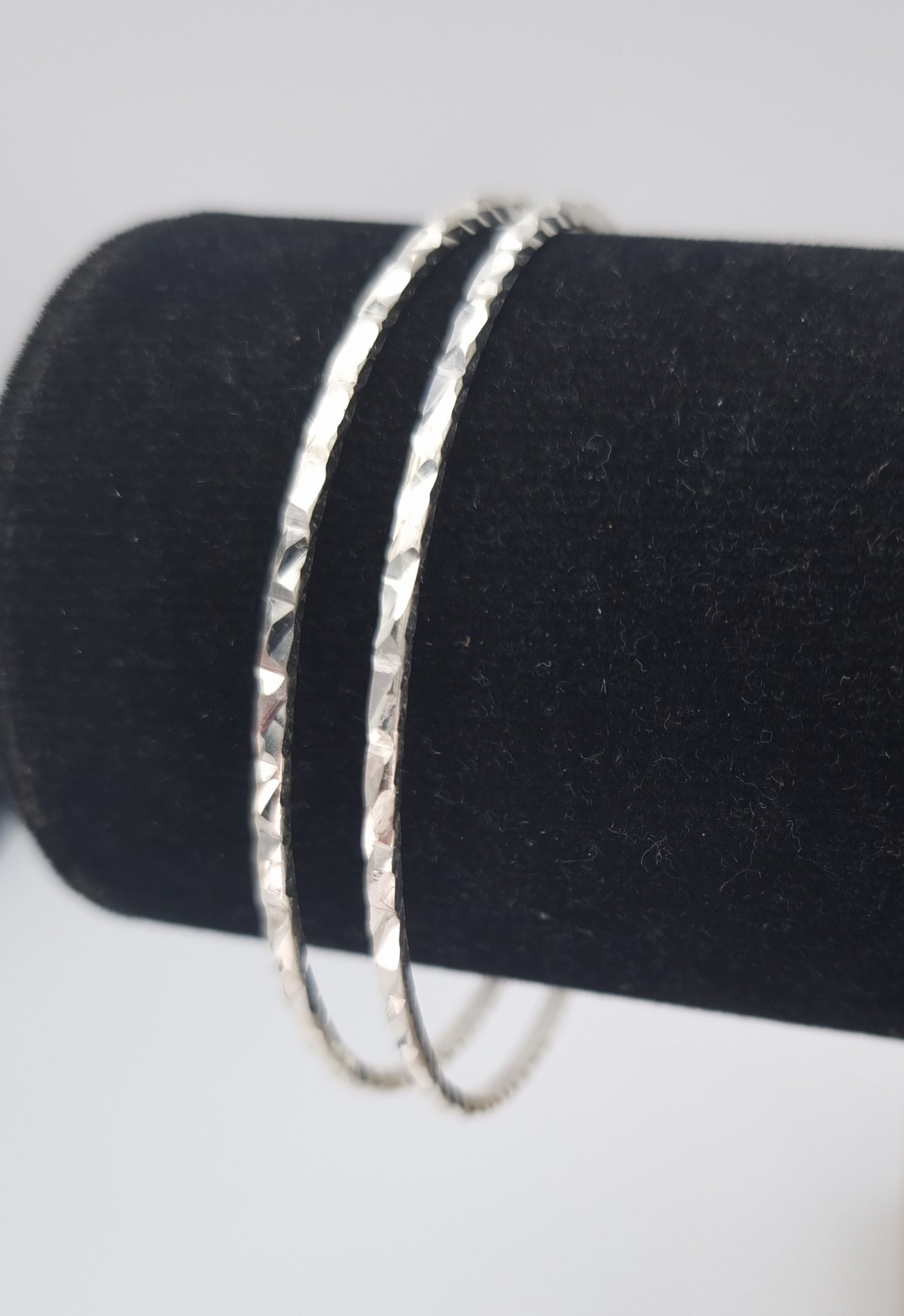 2mm Bling textured bangles 60mm