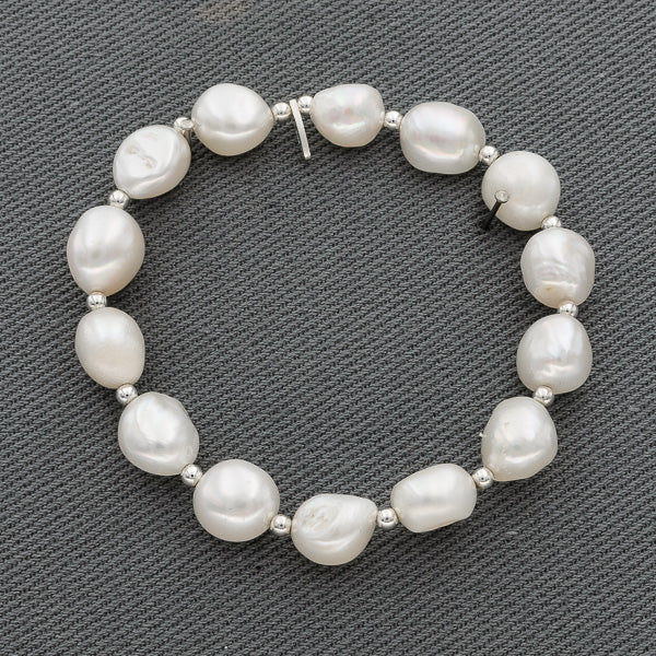 Baroque pearl bracelet