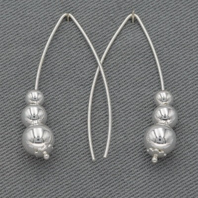 Sterling silver v-hook with 3 balls