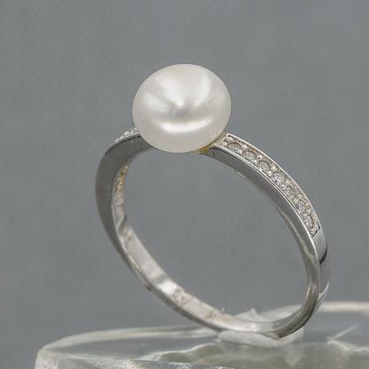 Cubic band with a 3 mm pearl