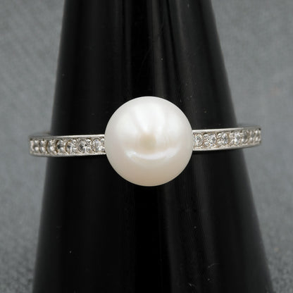 Cubic band with a 3 mm pearl